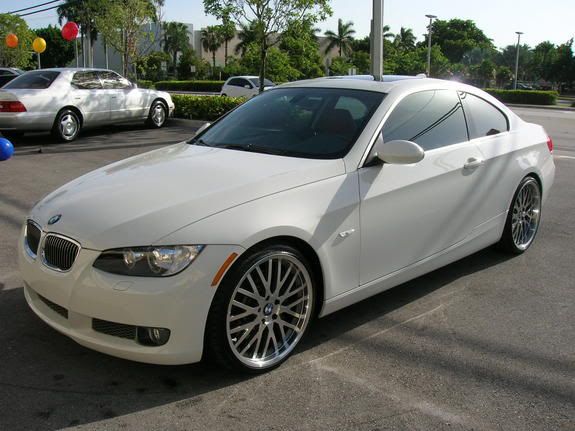 Bmw 335 coupe white #7