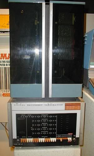 450px-PDP-8.jpg