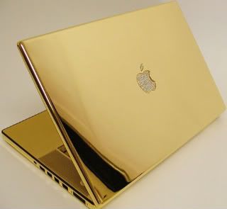 Apple_MacBook_Pro_gold_2.jpg