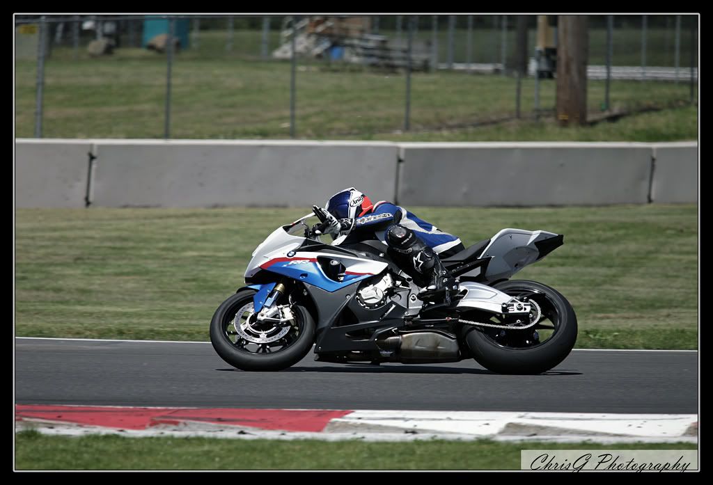 IMAGE: http://i578.photobucket.com/albums/ss222/goddardca/4729023407_04b84bf96a_b-1.jpg