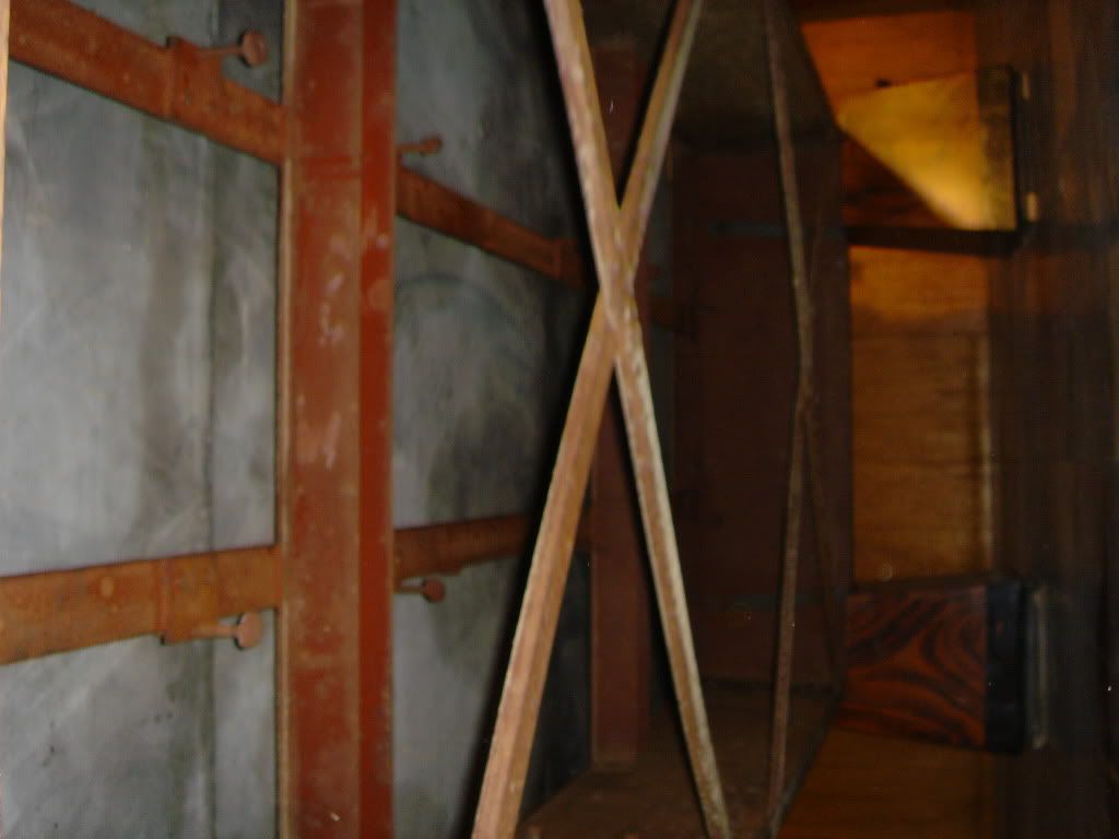 PoolTable058.jpg